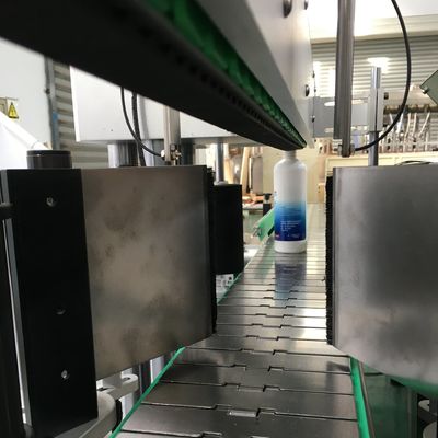 Npack PLC Control Automatic Two Sides Labeling Machine for Round and Square Plastic Bottles